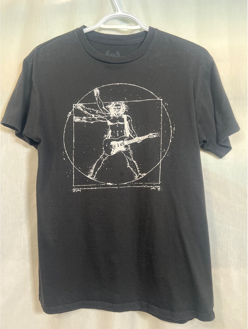 Headline Shirts Da Vinci Vitruvian Rocker Guitar T-Shirt Women's Medium